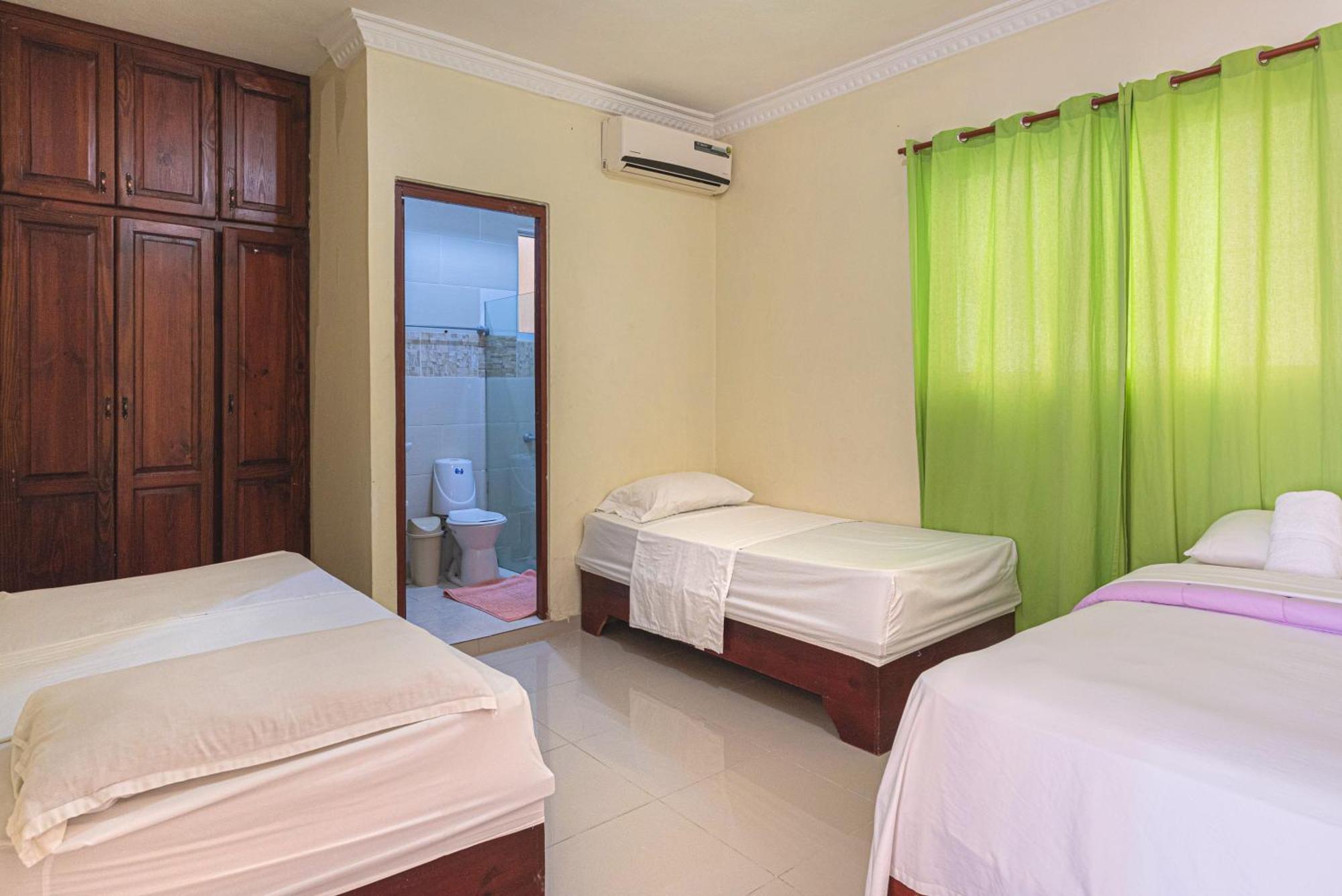 Bnb Tropical Island Aparthotel - Corales Del Sur - Santo Domingo Este Exterior foto