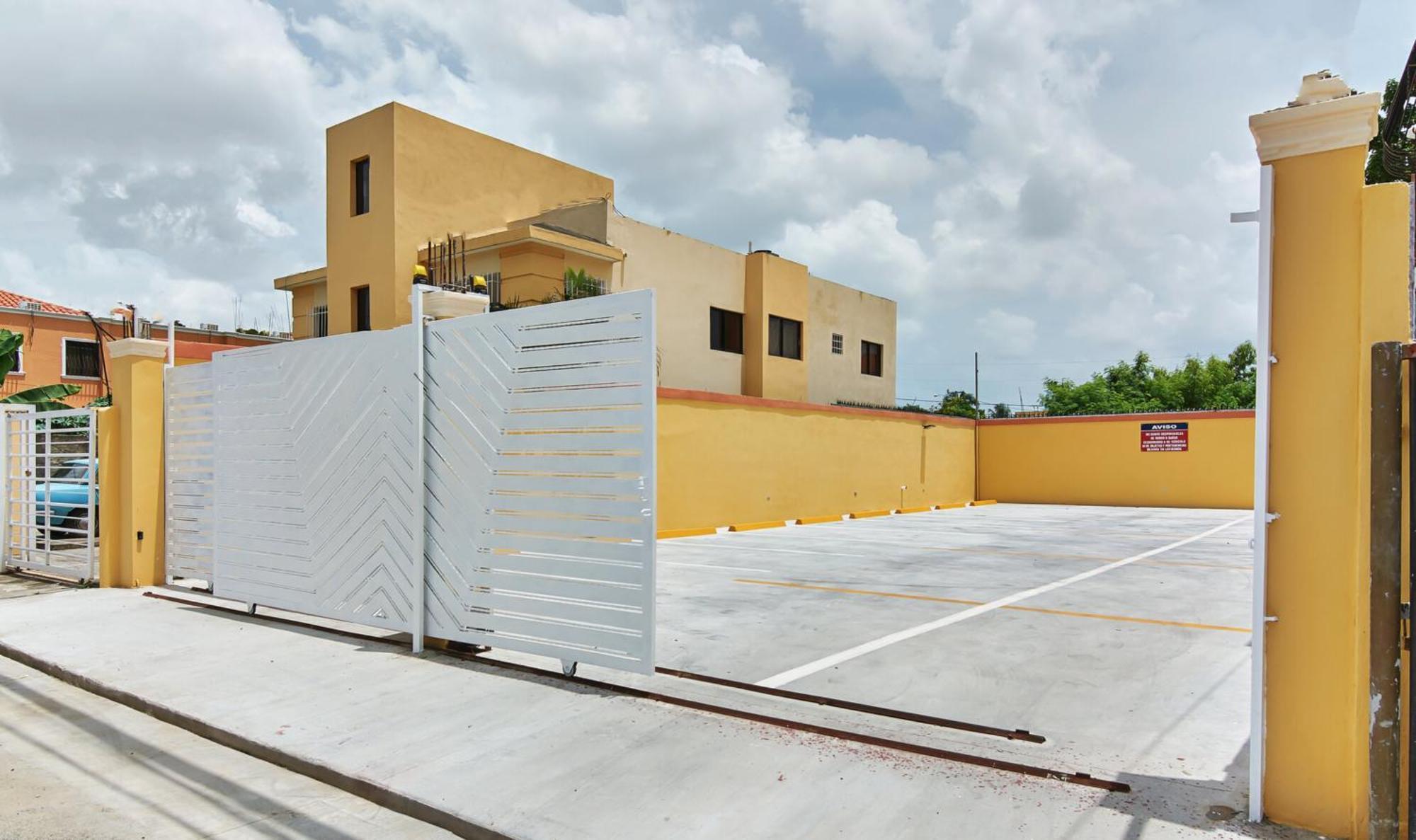 Bnb Tropical Island Aparthotel - Corales Del Sur - Santo Domingo Este Exterior foto